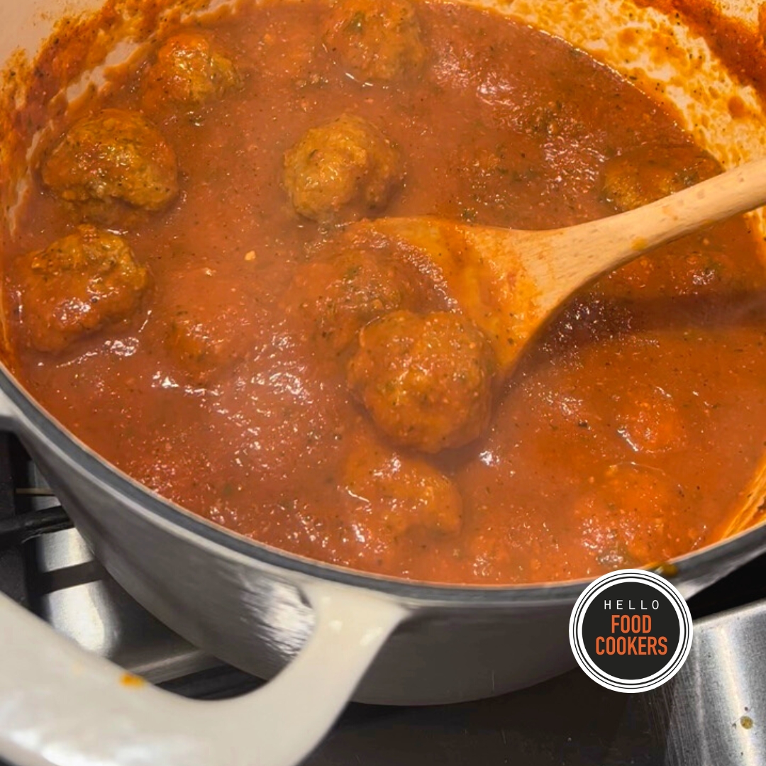 Tomato Sauce - Marinara Sauce Recipe - Hello Food Cookers